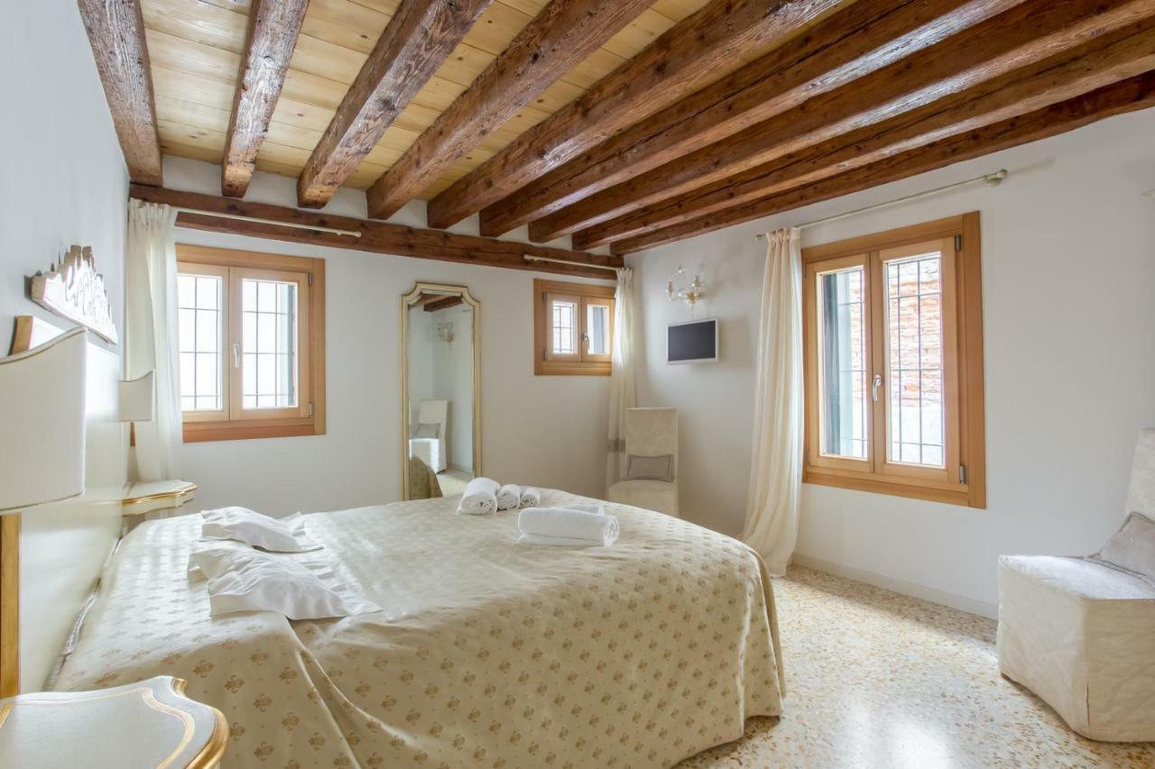 Apartment Santacroce *