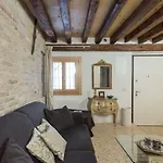 Suite Santacroce